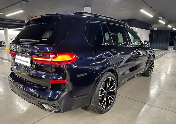 BMW X7 cena 389000 przebieg: 101000, rok produkcji 2019 z Skalbmierz małe 742